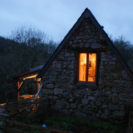 Le P'Tit Gite De Chomet La Tour-dʼAuvergne Eksteriør bilde